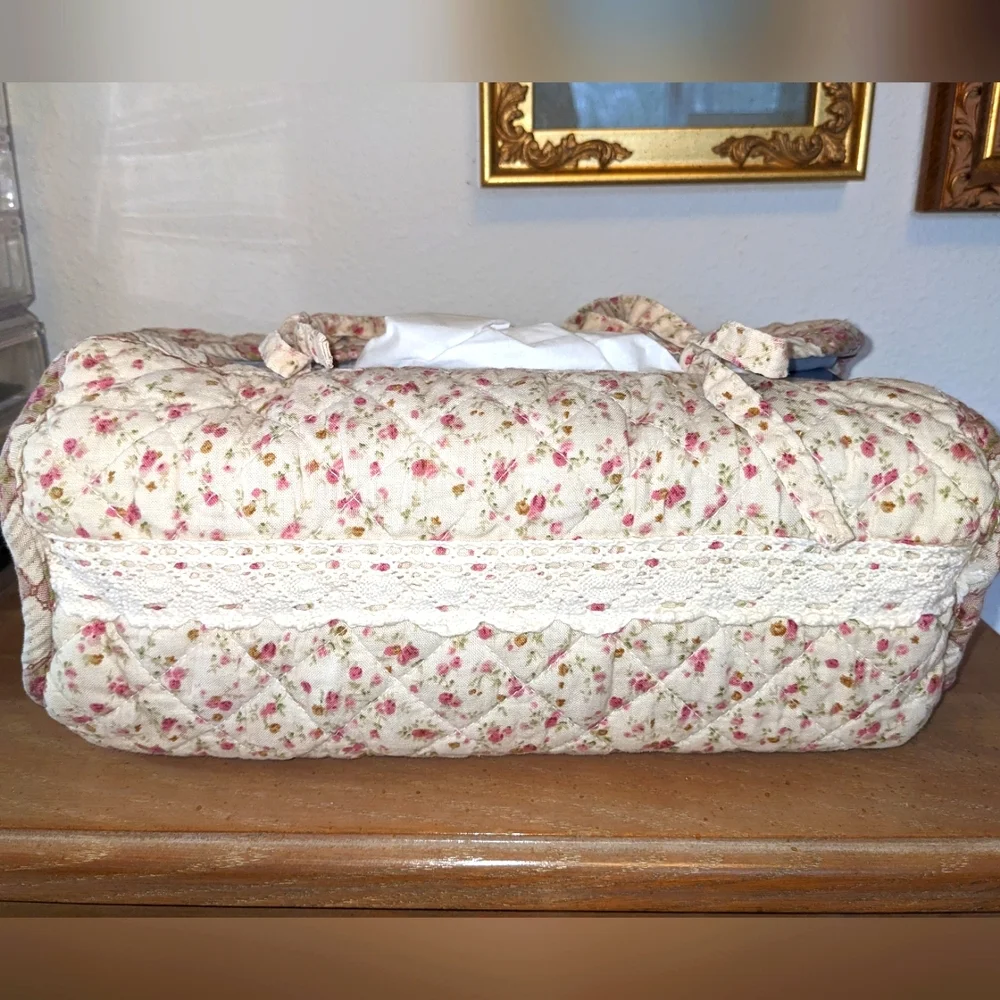 Quilted Tissue Box Cover Floral Shabby Chic Grandmacore Cottage Tie Lace